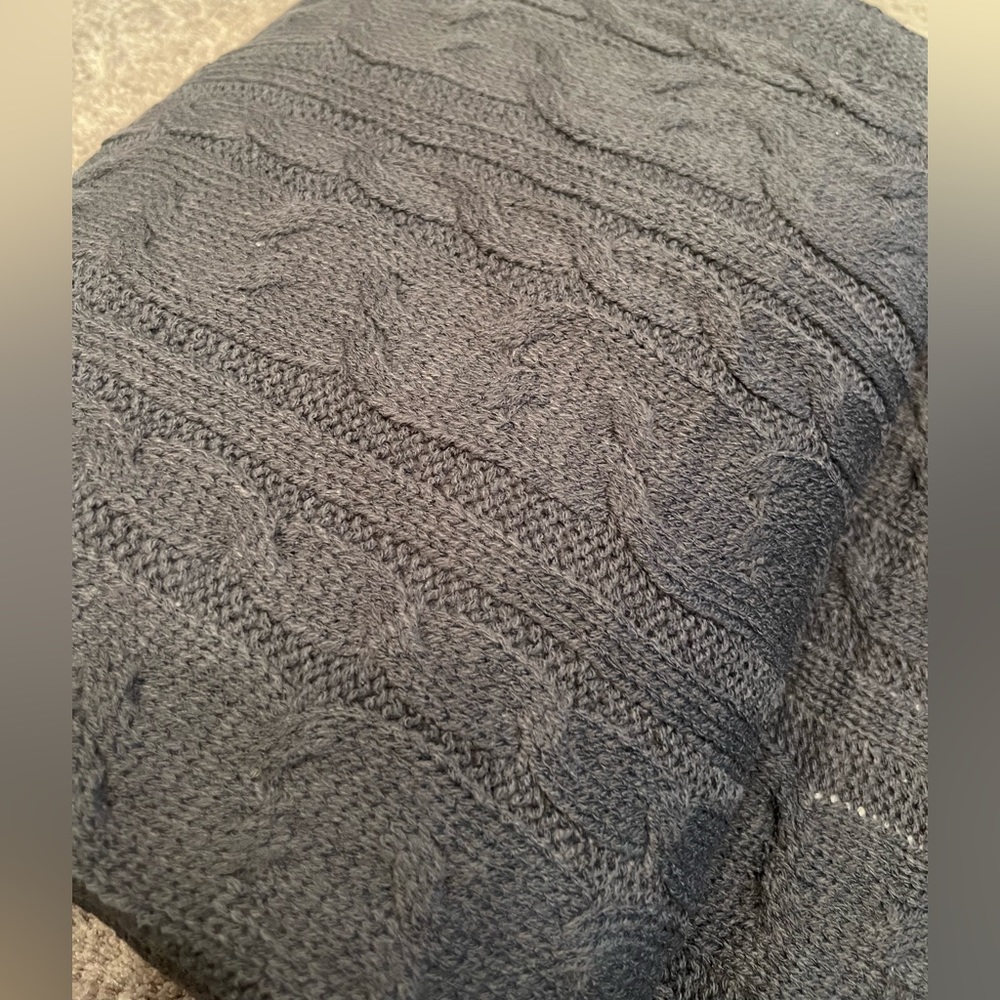 Large knit Sherpa gray blanket